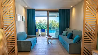 Almyros Beach Resort and Spa