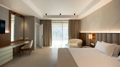 Almyros Beach Resort and Spa