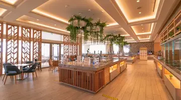 Almyros Beach Resort and Spa