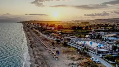 Almyros Beach Resort and Spa