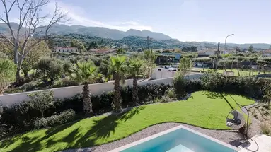 Almyros Beach Resort and Spa