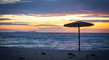 Almyros Beach Resort and Spa