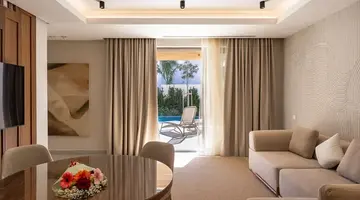 Almyros Beach Resort and Spa