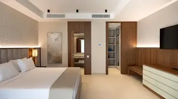 Almyros Beach Resort and Spa