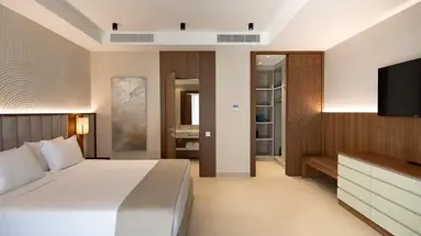 Almyros Beach Resort and Spa