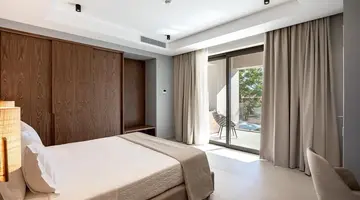 Almyros Beach Resort and Spa