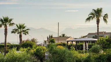 Almyros Beach Resort and Spa