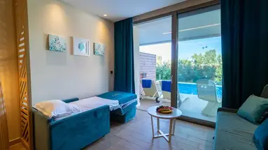 Almyros Beach Resort and Spa