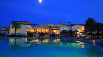 Almyros Beach Resort and Spa