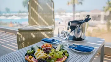 Almyros Beach Resort and Spa