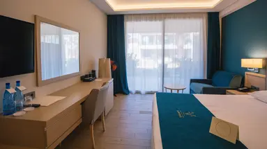 ALMYROS BEACH RESORT & SPA