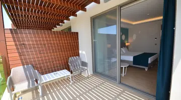 ALMYROS BEACH RESORT & SPA