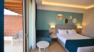 ALMYROS BEACH RESORT & SPA
