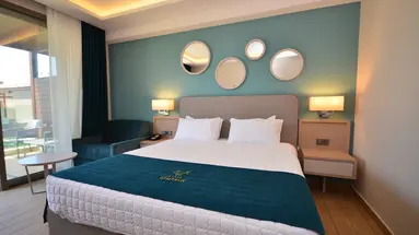ALMYROS BEACH RESORT & SPA