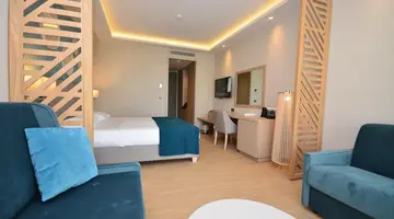 ALMYROS BEACH RESORT & SPA