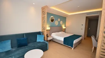 ALMYROS BEACH RESORT & SPA