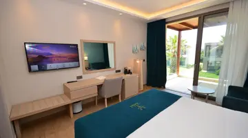 ALMYROS BEACH RESORT & SPA