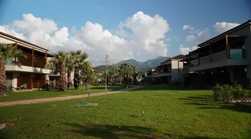 ALMYROS BEACH RESORT & SPA