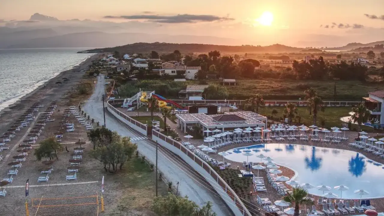 Almyros Beach