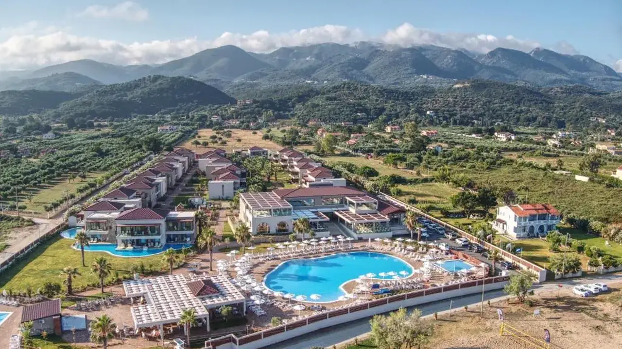 Almyros Beach