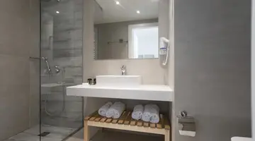 ALOE Boutique Hotel and Suites