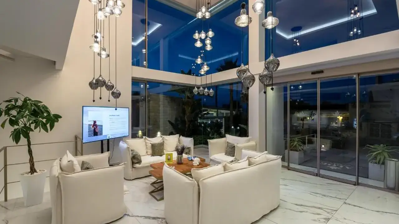 Aloe Boutique Hotel & Suites - adults on