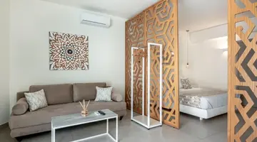 Aloe Boutique Hotel & Suites - adults on