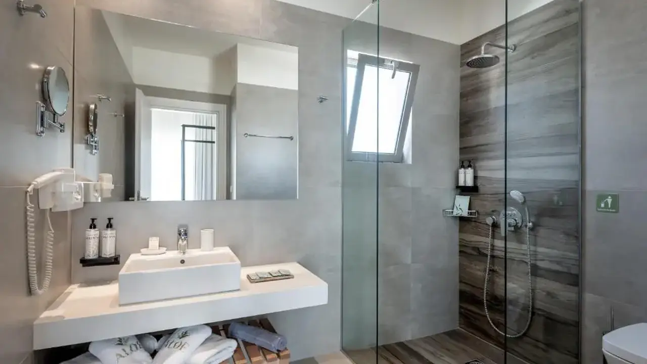 Aloe Boutique Hotel & Suites - adults on