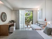Aloe Boutique Hotel & Suites - adults on