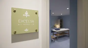 ALOE BOUTIQUE & SUITES Adults only 16+