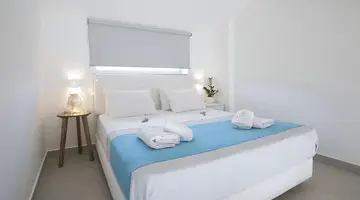 ALOE BOUTIQUE & SUITES Adults only 16+