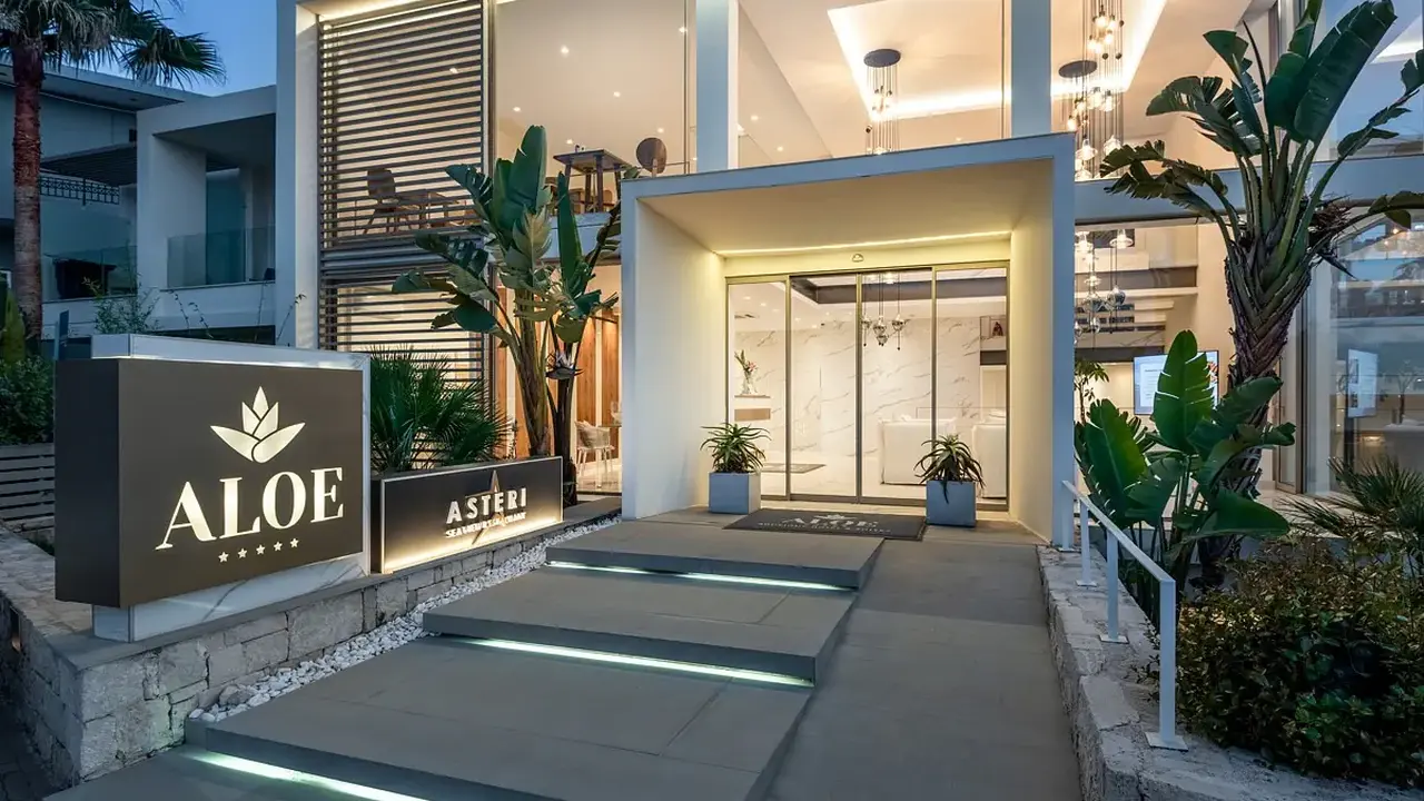 Aloe Boutique & Suites (Adults Only 16+)