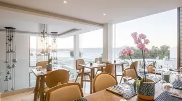 Aloe Boutique & Suites (Adults Only 16+)