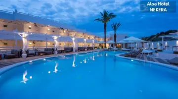 Aloe Hotel