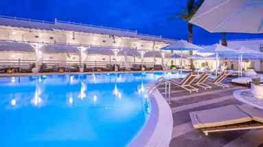 Aloe Hotel