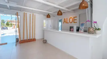Aloe Hotel