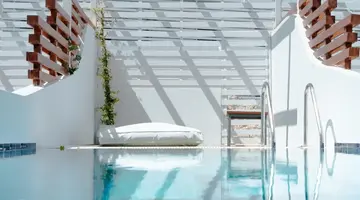 Aloe Hotel