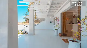Aloe Hotel
