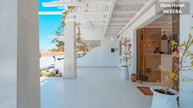 Aloe Hotel