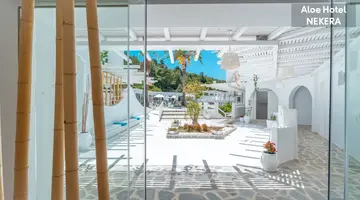 Aloe Hotel