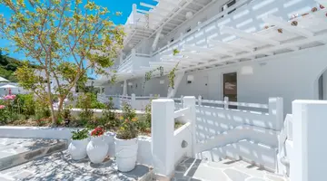 Aloe Hotel
