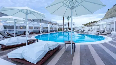 Aloe Hotel