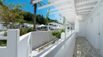 ALOE HOTEL
