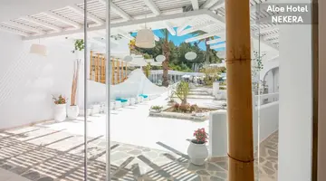 Aloe Hotel