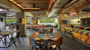 Aloft Bali Kuta at Beachwalk
