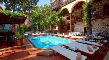 Alp Pasa Hotel
