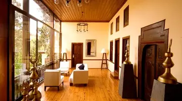 Alp Pasa Hotel