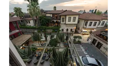 ALP PASA HOTEL