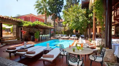 ALP PASA HOTEL