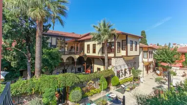 Alp Pasa Hotel